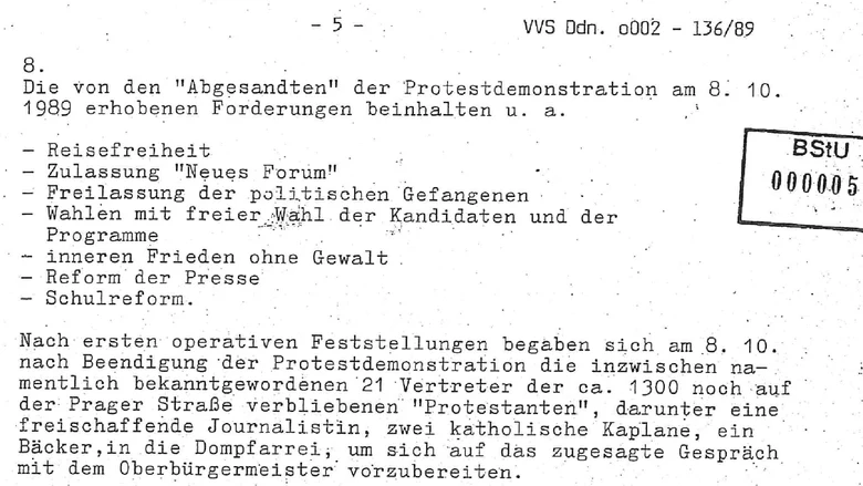 In dem historischen Dokument werden unter anderem Forderungen der »›Abgesandten‹ der Protestdemonstration« beschrieben wie zum Beispiel: Reisefreiheit, Zulassung des Neuen Forums, Freilassung politischer Gefangener, freie Wahlen, Reform der Presse.