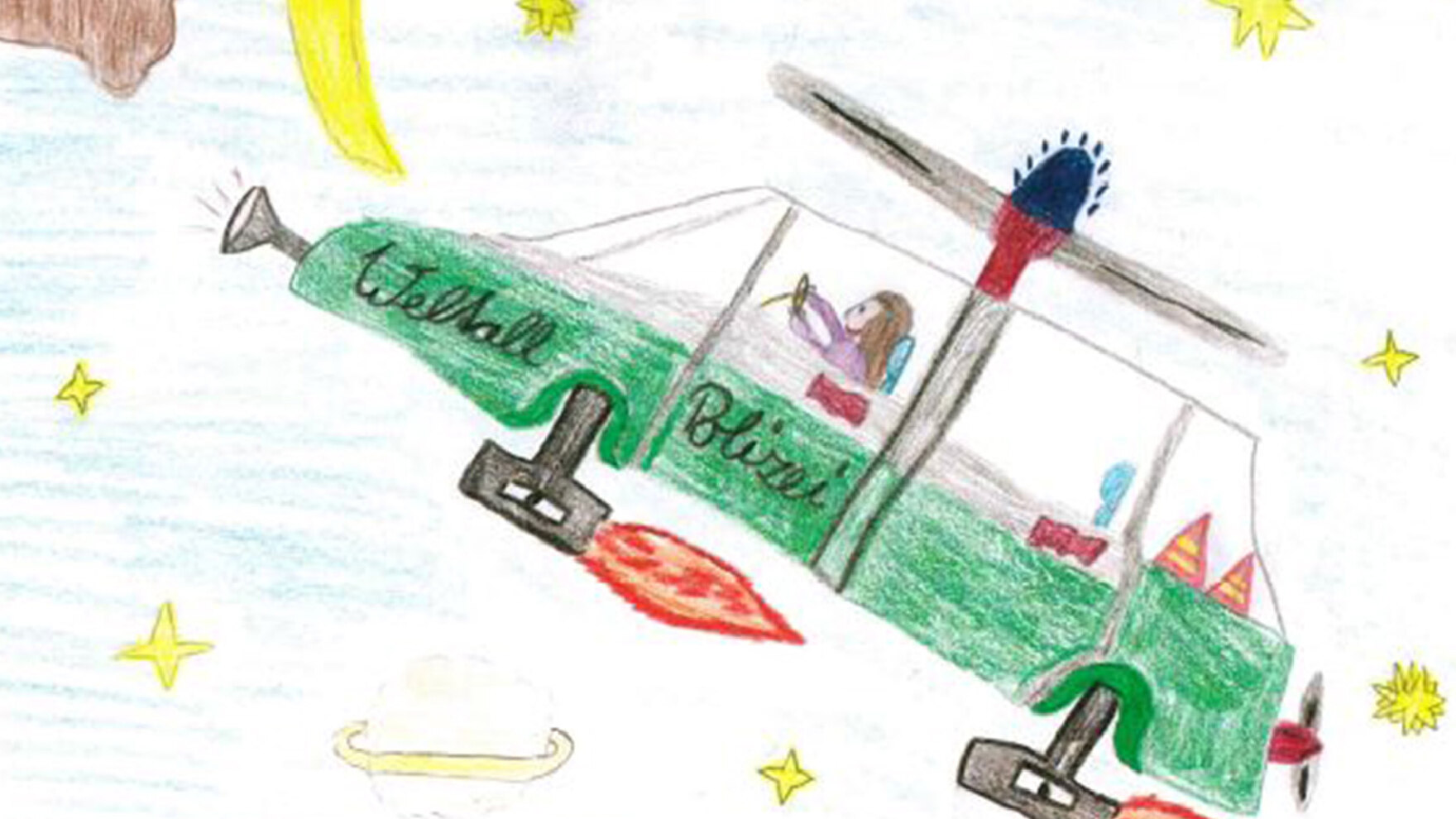 Ein selbstgemaltes Kinderbild zeigt ein grünes Polizeiauto mit Düsen statt Rädern und einem Propeller im Weltall. Beschriftet ist das Fahrzeug mit »Weltallpolizei«. Auf dem Dach ist Blaulicht, am Steuer eine Person. Im Hintergrund sind Sterne und Mond.